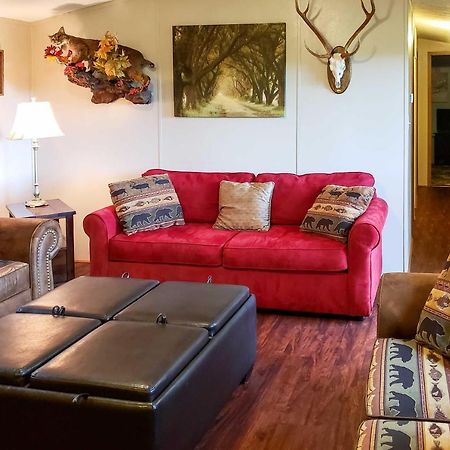 The Lodge Klingerstown Home On 180-Acre Farm! Bagian luar foto